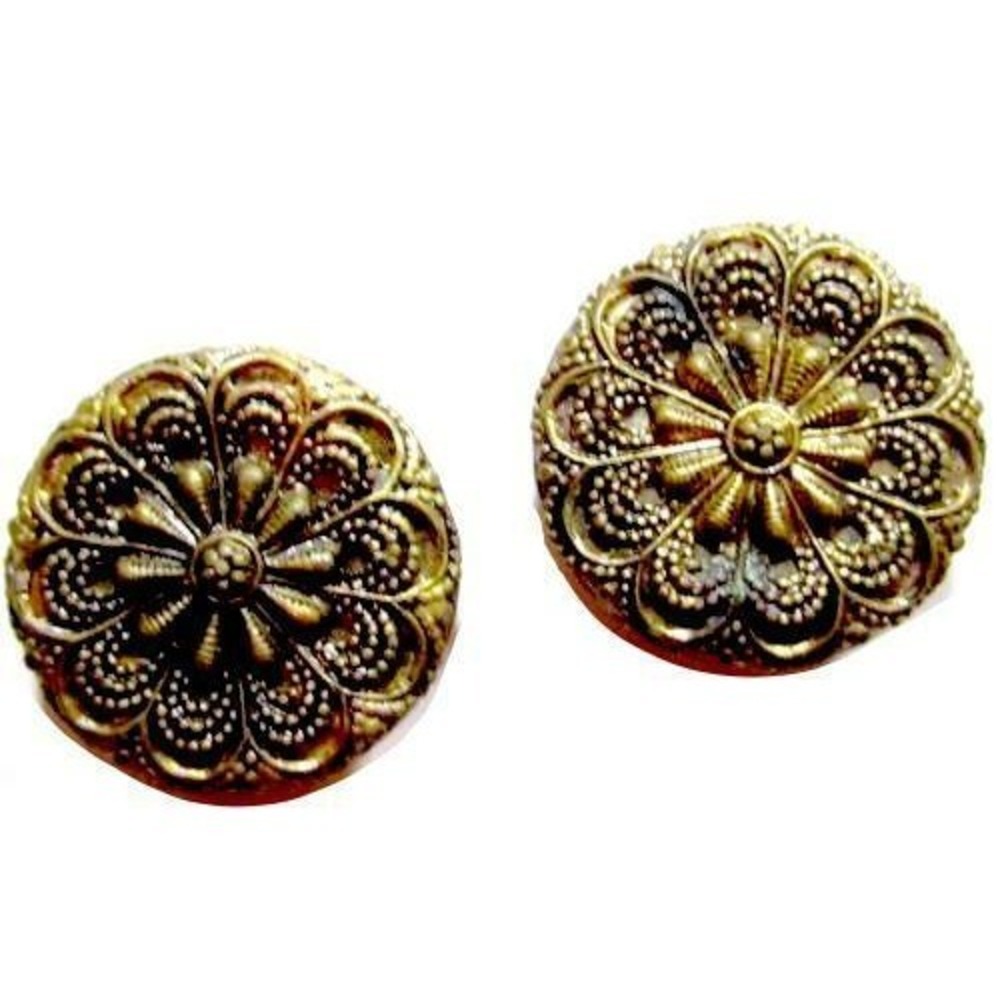 Signed Le Chic Lot Of 2 Vintage Antique 18mm Pierced Metal Flower Buttons‎